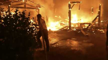 « C&rsquo;était une petite maison, il n&rsquo;y a plus rien » : dans le Sud-Ouest, une bataille acharnée pour sauver les maisons des incendies