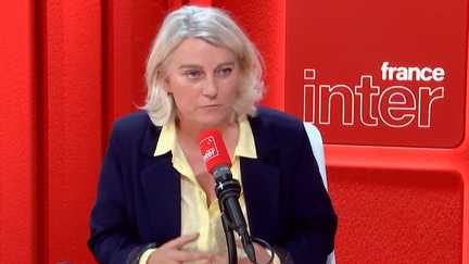 « Nous sommes très vigilants sur la pollution de l&rsquo;air », conséquence des incendies dans le Sud-Ouest, assure la ministre de la Santé