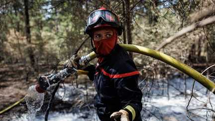 Incendies en France : « La situation se stabilise un peu partout », avance le porte-parole de la Sécurité civile, alors qu’un nouveau feu a été fixé dans le Var