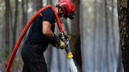 « Je veux passer à des actions concrètes » : les incendies en Gironde leur donnent envie de devenir pompiers volontaires