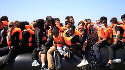 Près de 160 migrants ont été secourus alors qu&rsquo;ils tentaient de traverser la Manche