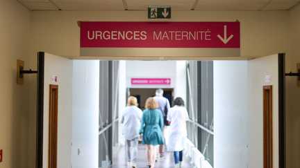 Au cœur de l&rsquo;été, un rapport interroge les causes de la forte mortalité infantile en France
