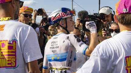 Comment Demi Vollering a corrigé ses failles mentales pour enfin conquérir un deuxième Tour de France femmes
