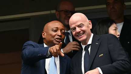 La confédération africaine, la fédération argentine, le Qatar… Qui soutient encore Gianni Infantino ?