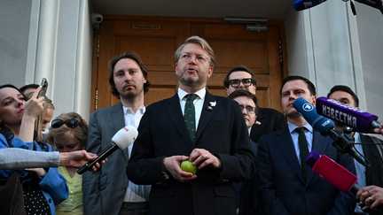 En Russie, la justice interdit au seul parti opposé à la guerre en Ukraine de présenter des candidats aux législatives de septembre