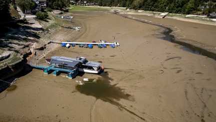 Rivières à sec, restrictions d&rsquo;eau, déficit de pluie… Visualisez la sécheresse historique que traverse la France en quatre graphiques