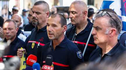 Le porte-parole des syndicats de pompiers dénonce le bras de fer entre l&rsquo;État et les départements sur le financement des Sdis