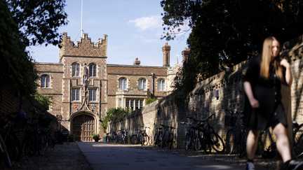 Un ex-professeur de Cambridge mêlé à un scandale de plagiat retrouvé mort