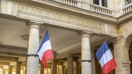 Clause de conscience, patients sous curatelle ou tutelle… Quelles sont les réserves formulées par le Conseil constitutionnel sur l&rsquo;aide à mourir ?