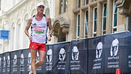 Aurélien Quinion remporte la médaille de bronze sur le marathon marche lors des championnats d’Europe d’athlétisme