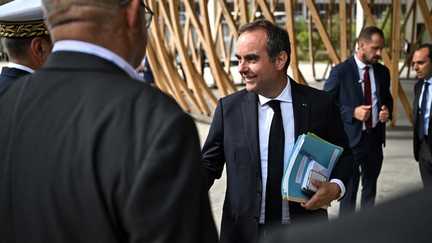 « C&rsquo;est le chantier de fond de la rentrée » : comment Sébastien Lecornu prépare le budget 2027, le dernier avant l&rsquo;élection présidentielle