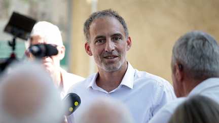 Soutiens, sondages, programme… Sur quoi s’appuie la candidature de Raphaël Glucksmann, qui lance sa campagne pour la présidentielle 2027 ?