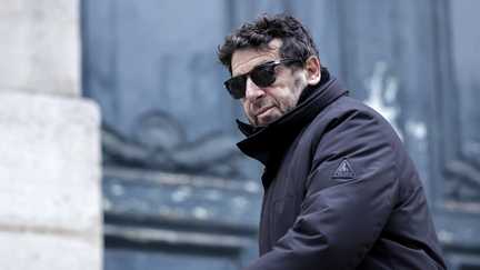 « Il n&rsquo;y a aucun passe-droit », assurent les avocates de Patrick Bruel après l&rsquo;assouplissement de son contrôle judiciaire