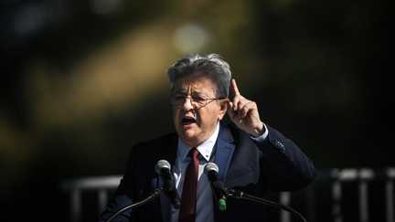 Jean-Luc Mélenchon promet que LFI censurera le gouvernement Lecornu sur son budget 2027 « qui va aggraver tous les maux » de l’économie