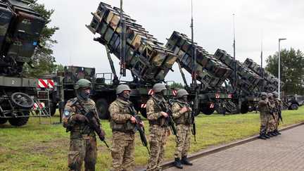 Guerre en Ukraine : pourquoi Kiev cherche à se fournir en systèmes antimissiles