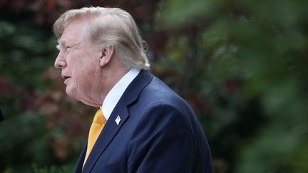 Six mois après le début de la guerre en Iran, Donald Trump cherche toujours une porte de sortie, à l&rsquo;approche des élections américaines de mi-mandat
