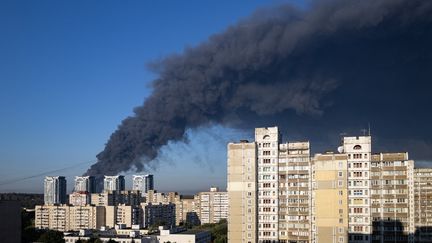 En Ukraine, une frappe russe fait au moins 27 morts dans un entrepôt près de Kiev