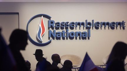 Le RN prévoit un référendum sur l’interdiction du port du voile, en cas de victoire à la présidentielle 2027