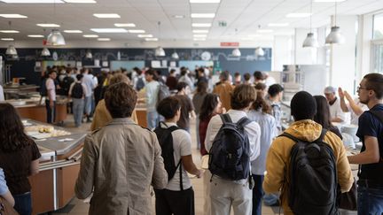 Le coût de la rentrée universitaire estimé à 3 240 euros cette année, « un nouveau record », selon la Fage