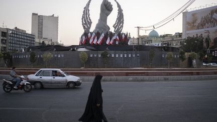 Après de nouvelles frappes américaines contre l&rsquo;Iran, Téhéran dit lancer une riposte « décisive »