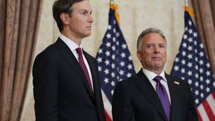 Guerre en Ukraine : les émissaires de Donald Trump attendus à Moscou et à Kiev pour « faire avancer les choses », selon le président américain