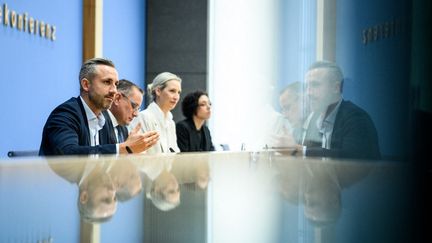 Après sa victoire électorale en Saxe-Anhalt, le parti d’extrême droite allemand AfD affirme avoir lancé des discussions pour un gouvernement régional