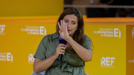 « C&rsquo;est du déni climatique » : lors d&rsquo;un débat présidentiel, plusieurs candidats ou leurs représentants s&rsquo;accordent sur l&rsquo;urgence d&rsquo;agir, sans s&rsquo;entendre sur les solutions