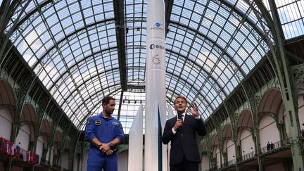 Emmanuel Macron appelle l&rsquo;Europe à développer ses propres « vols habités » dans l&rsquo;espace