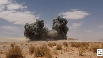 Les rebelles houthis du Yémen s’approchent du détroit stratégique de Bab el-Mandeb