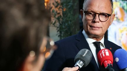 Accusé de vouloir prendre des « vacances » une fois élu président, Edouard Philippe dénonce une polémique montée « à partir de phrases tronquées »