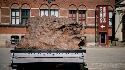 Le Danemark rend une météorite au Groenland, un nouveau pas dans la reconnaissance de son passé colonial