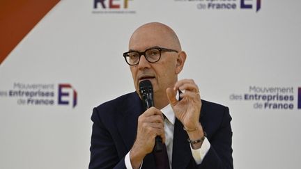 « Aucune pension ne diminuera » : le ministre de l&rsquo;Economie réfute vouloir « matraquer les retraités »
