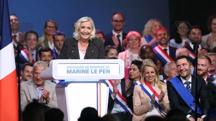Marine Le Pen détaille une série de propositions sur le logement, qui sera « un des grands chantiers » de son quinquennat si elle est élue