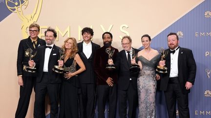 Aux Emmy Awards, les séries « Widow&rsquo;s Bay » et « The Pitt » dominent le palmarès, Jean Smart rafle une 8e récompense… Découvrez les principaux lauréats de la 78e cérémonie