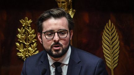 Écarté du PS, Philippe Brun tente de « rassembler des preuves de violences de la part de son ancienne collaboratrice »