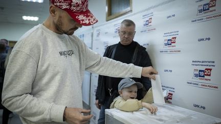 Les Russes aux urnes pour le dernier jour des législatives alors que Moscou fait face à des attaques de drones