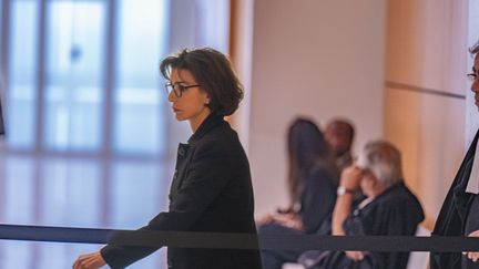 L’interrogatoire de Rachida Dati lors de son procès pour corruption et trafic d’influence se poursuit ce lundi