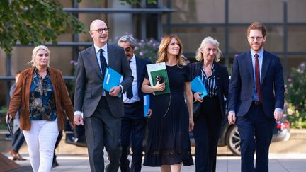 Prolongation de l&rsquo;aide aux grands rouleurs, mesures pour les pêcheurs et les infirmières libérales… Ce qu&rsquo;il faut retenir des annonces du gouvernement pour faire face à la flambée des prix des carburants