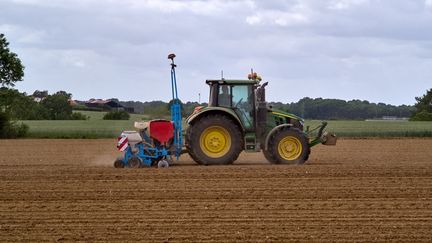 Flambée du prix des carburants : la FNSEA demande le doublement des aides aux agriculteurs pour l&rsquo;achat de gazole non routier