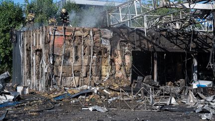 En Ukraine, des frappes russes contre les infrastructures de transport civil font deux morts