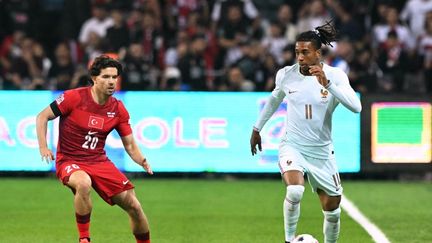 Turquie-France : Zinédine Zidane va-t-il connaître la victoire pour sa première en tant que sélectionneur des Bleus ? Suivez le match avec nous