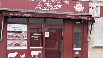 Six bouchers mis en examen après des intoxications à l&rsquo;E.coli dans l&rsquo;Aisne en 2025 qui avaient touché une trentaine de personnes et conduit à la mort d&rsquo;une fillette
