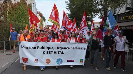 Mobilisation dans la Fonction Publique : 206 000 manifestants selon le ministère de l’Intérieur, 300 000 pour la CGT.
