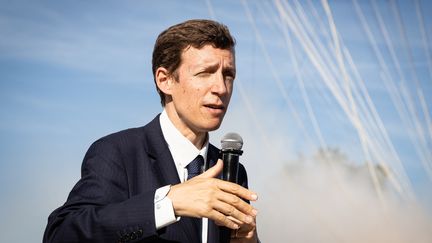 Le ministre de l’Éducation nationale s’inquiète de la violence lors des blocages de lycées, tout en jugeant des revendications « légitimes »