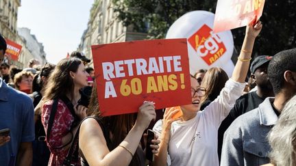 Changement de système, passage à 60 ou à 65 ans, capitalisation… Que proposent les principaux candidats à l’élection présidentielle pour les retraites ?