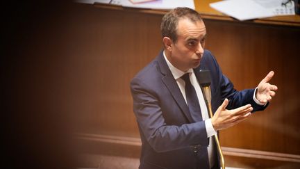 Face aux dégradations liées à la mobilisation des lycéens, le gouvernement avance l&rsquo;examen du projet de loi « casseur-payeur »