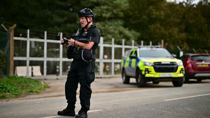 Incident près d&rsquo;une base militaire en Angleterre : la police arrête un homme Britanno-Iranien