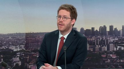 Blocage des lycées : « Les lycéens ont évidemment le droit de manifester » et « nous avons au gouvernement le devoir de les entendre », assure le ministre de l’Action et des Comptes publics David Amiel