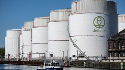 Près de 325 millions de barils de réserves stratégiques de pétrole ont été libérés depuis mars, selon l&rsquo;Agence internationale de l&rsquo;énergie