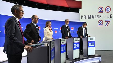 Invectives, retraites, soutien aux lycéens… Ce qu&rsquo;il faut retenir du dernier débat de la primaire socialiste